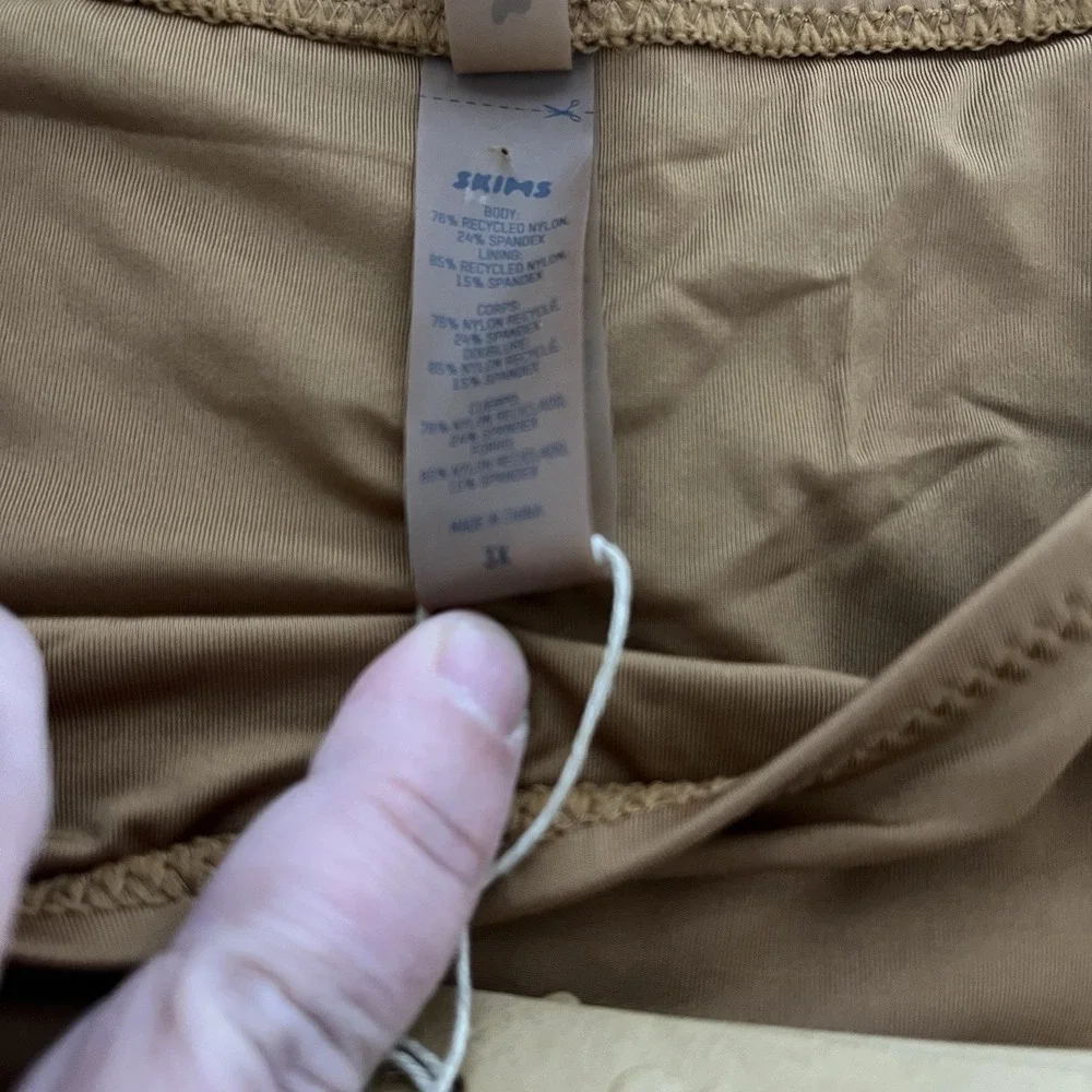 NWT Skims Bikini Bottoms Dipped Tie Sides Almond‎ Color Women's Size 3XL